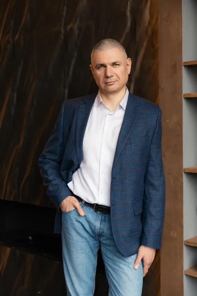 Александр Юрьевич Буков